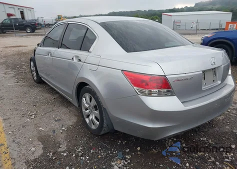 2008 Honda Accord 2.4 Ex z USA, uszkodzony, nr VIN 1HGCP26798A041999